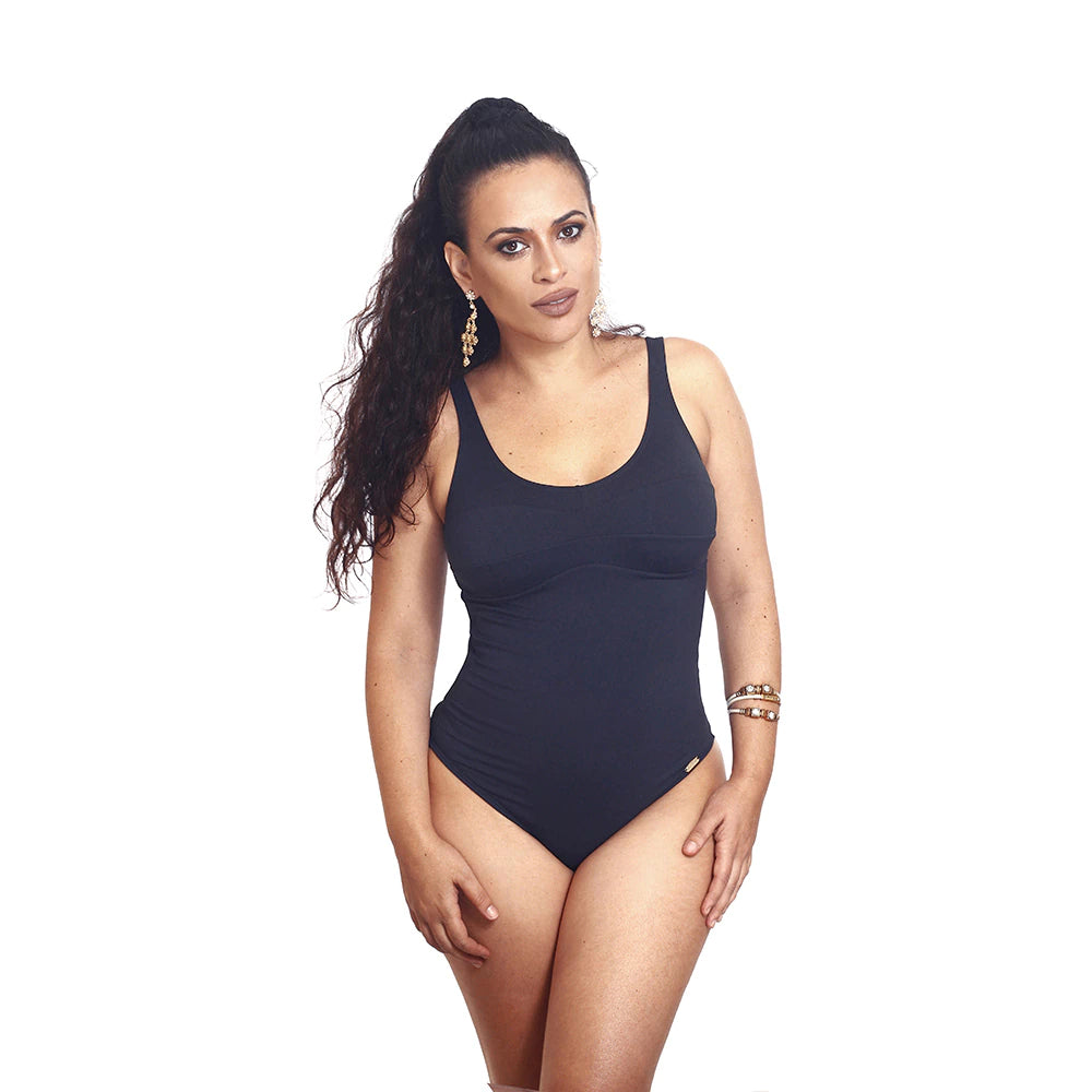 Maiô com Recortes Camiseta Plus Size